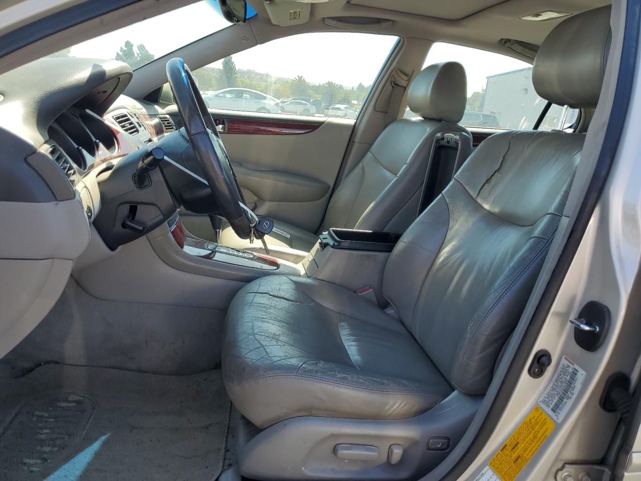 2002 Lexus Es 300 VIN: JTHBF30G620050523 Lot: 82088345