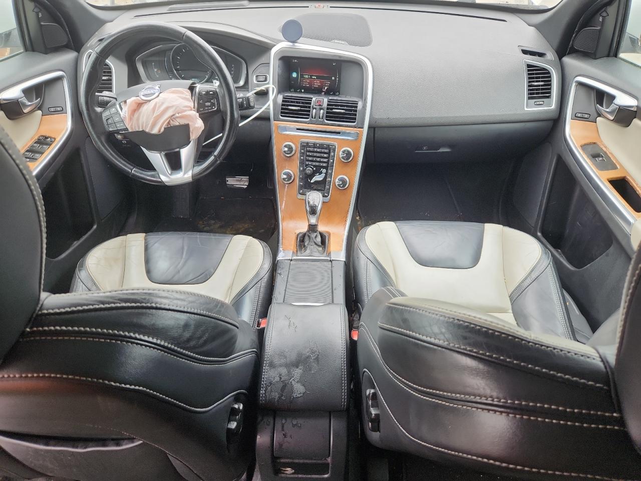 2015 Volvo Xc60 T6 Platinum VIN: YV449MDM7F2631978 Lot: 84549205