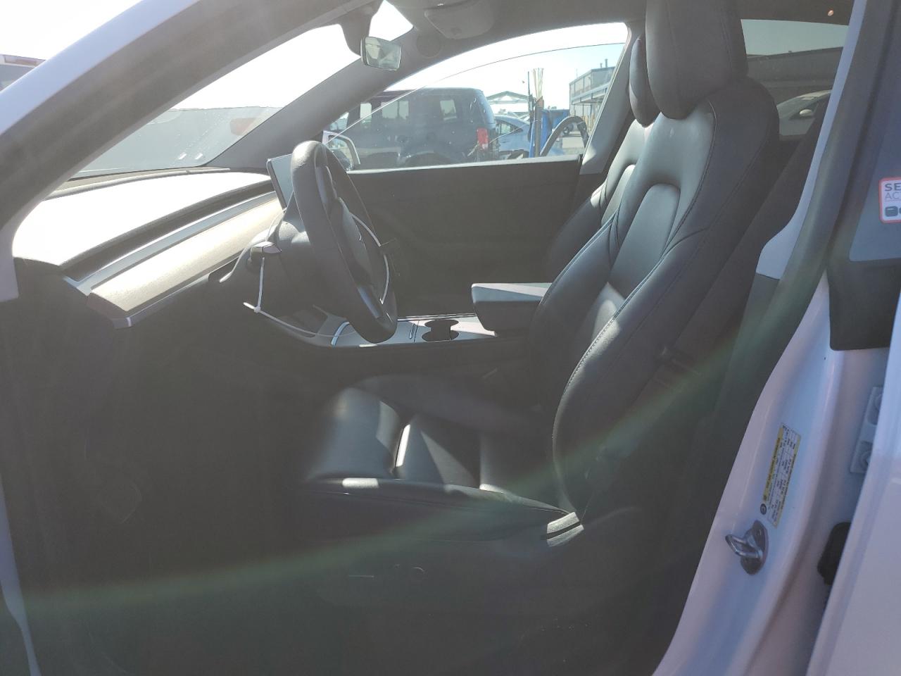 2021 Tesla Model Y VIN: 5YJYGAEE9MF232113 Lot: 84462585