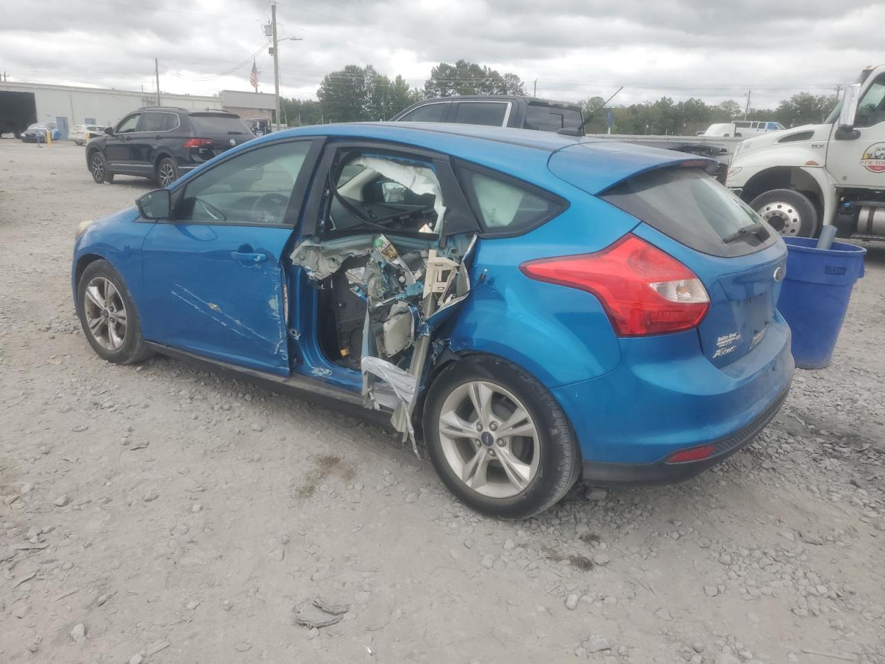 2014 Ford Focus Se VIN: 1FADP3K21EL122780 Lot: 84817695