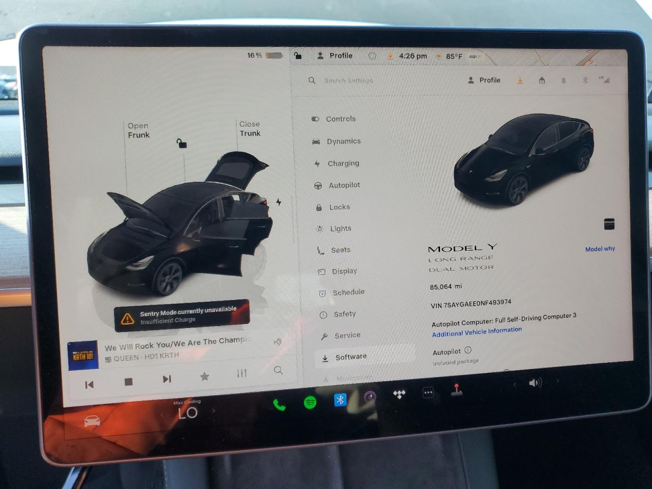 2022 Tesla Model Y VIN: 7SAYGAEE0NF493974 Lot: 84981275