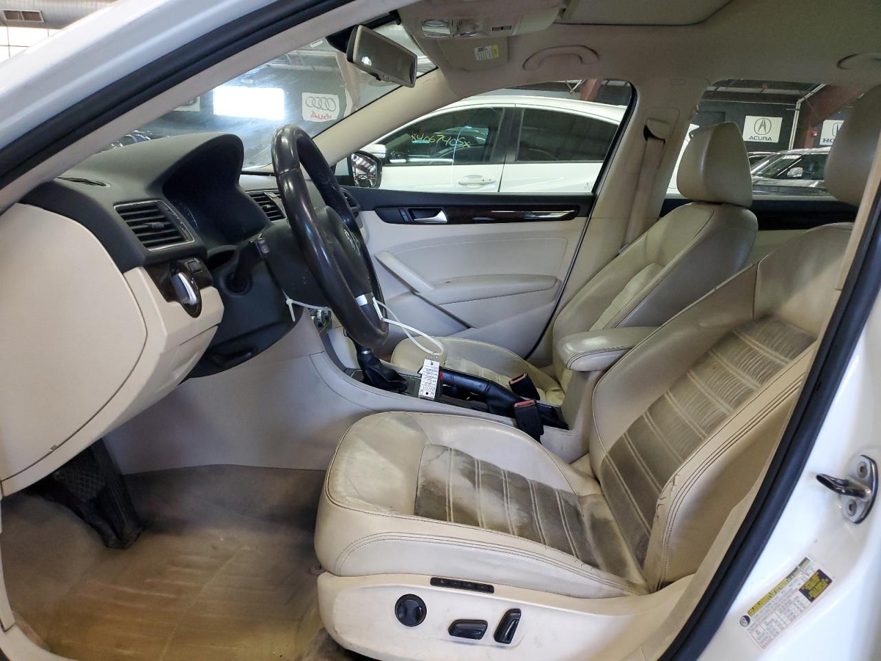 2014 Volkswagen Passat Sel VIN: 1VWCT7A3XEC026789 Lot: 84068115