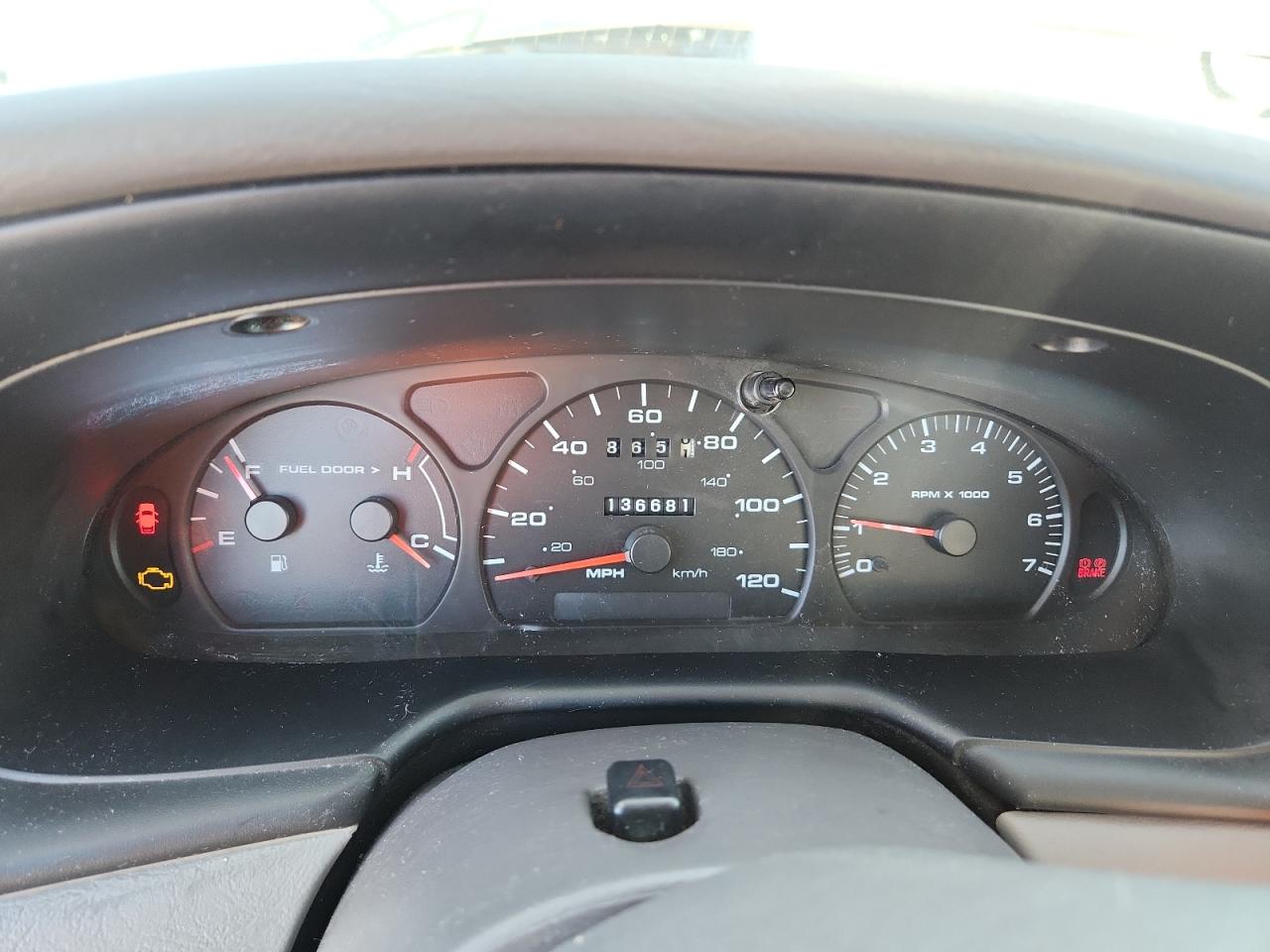 2002 Ford Taurus Se VIN: 1FAFP53U72A166570 Lot: 82153125