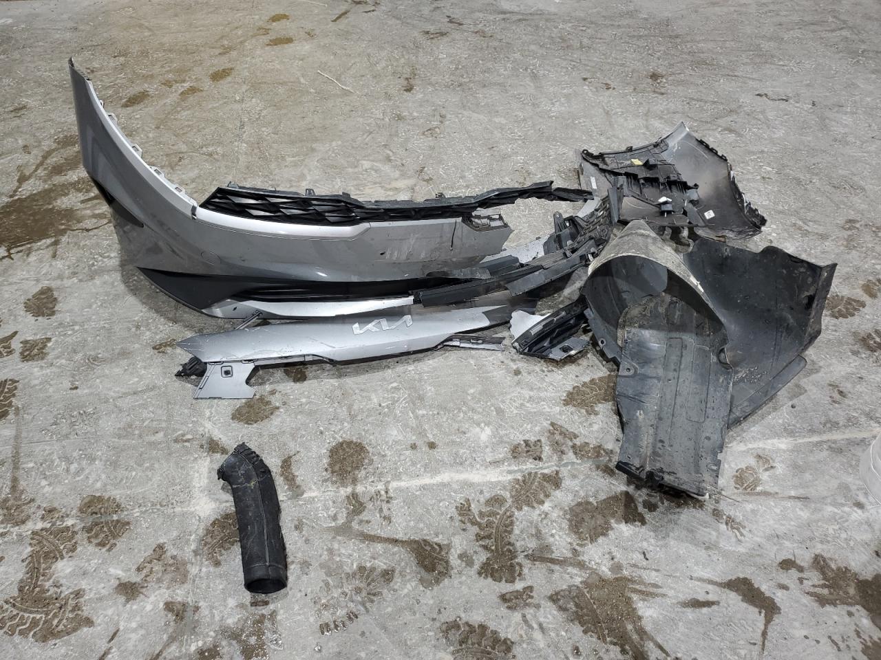 2024 Kia Forte Lx VIN: 3KPF24AD4RE779081 Lot: 84253225