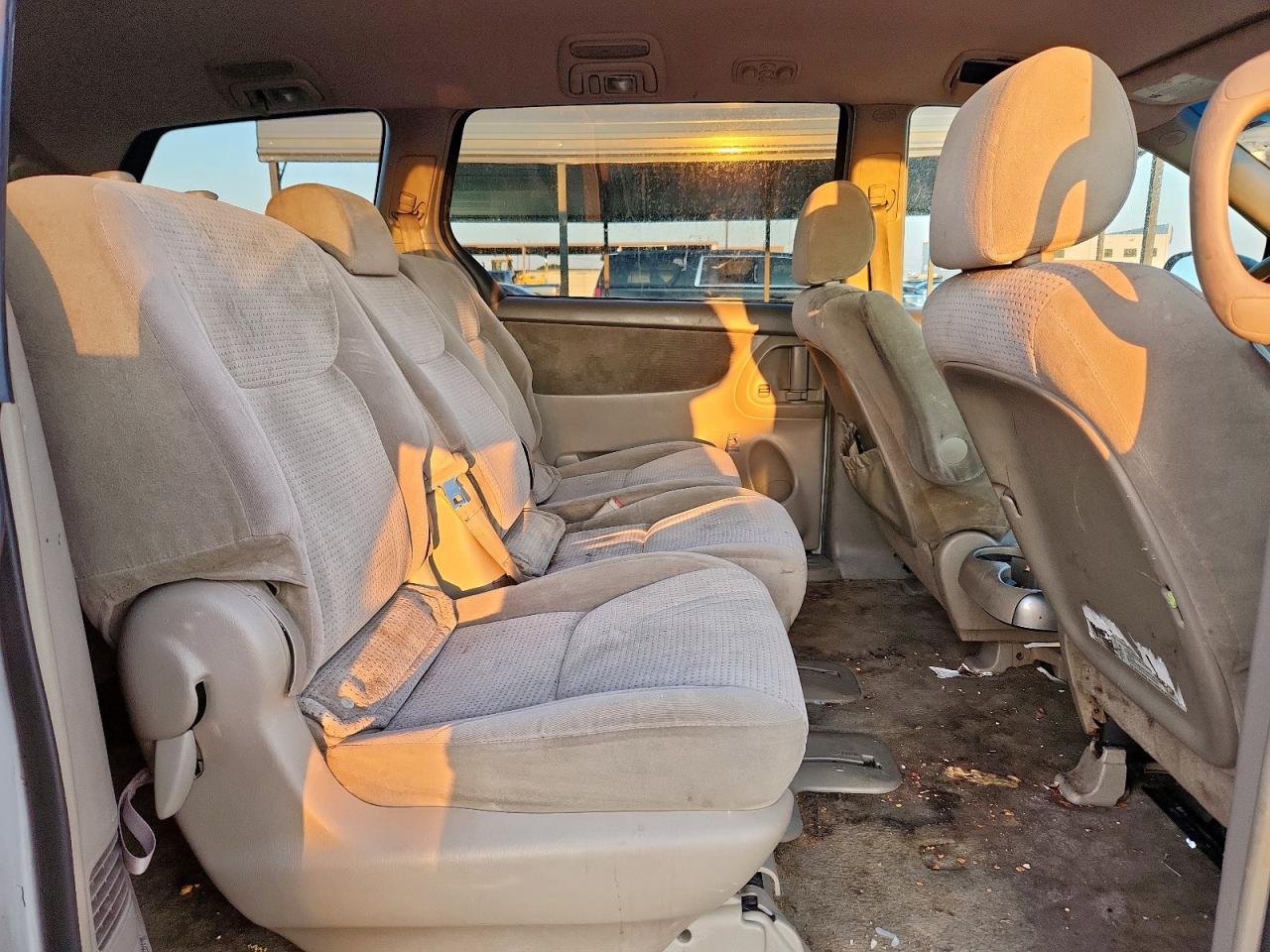 2008 Toyota Sienna Ce VIN: 5TDZK23C48S114563 Lot: 71685775
