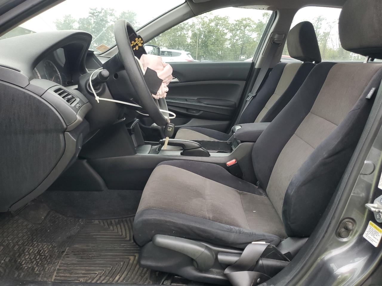 2010 Honda Accord Lx VIN: 1HGCP2F33AA153796 Lot: 81142475