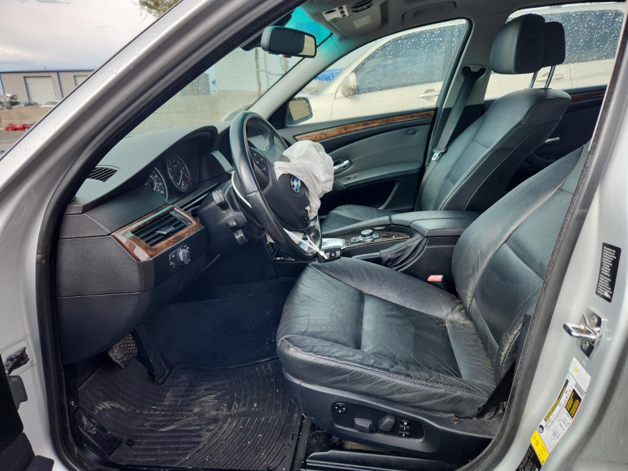 2009 BMW 528 Xi VIN: WBANV13599C152050 Lot: 81650275