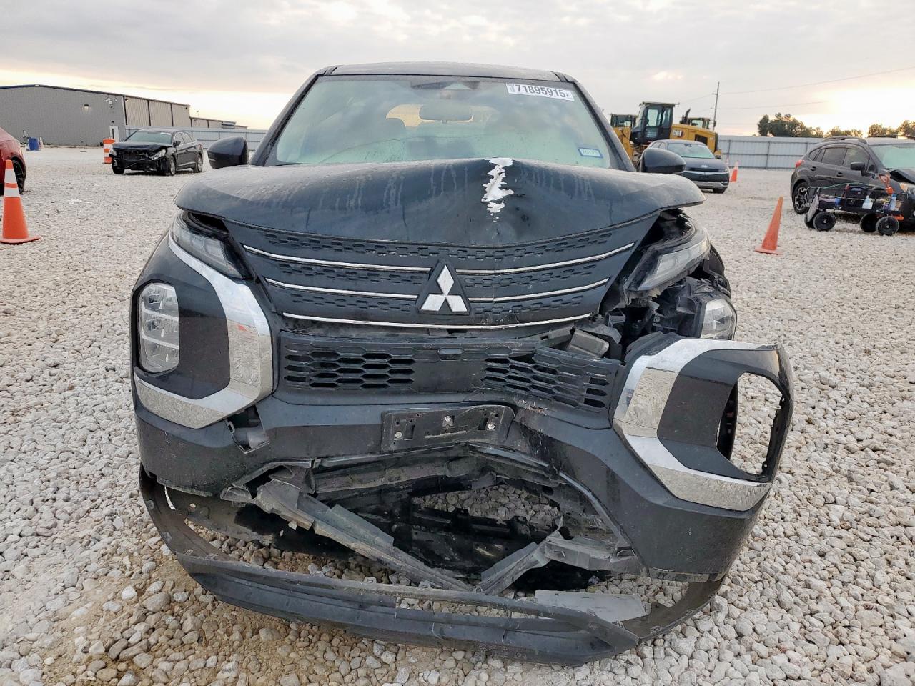 2022 Mitsubishi Outlander Es VIN: JA4J3TA83NZ002842 Lot: 71895915