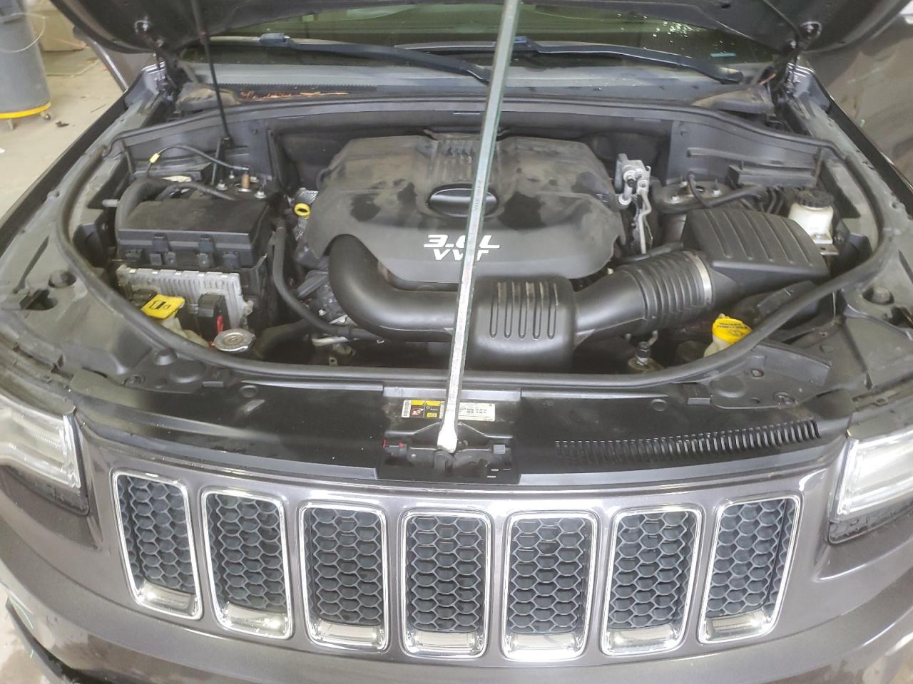 2014 Jeep Grand Cherokee Overland VIN: 1C4RJFCG0EC137753 Lot: 71074135