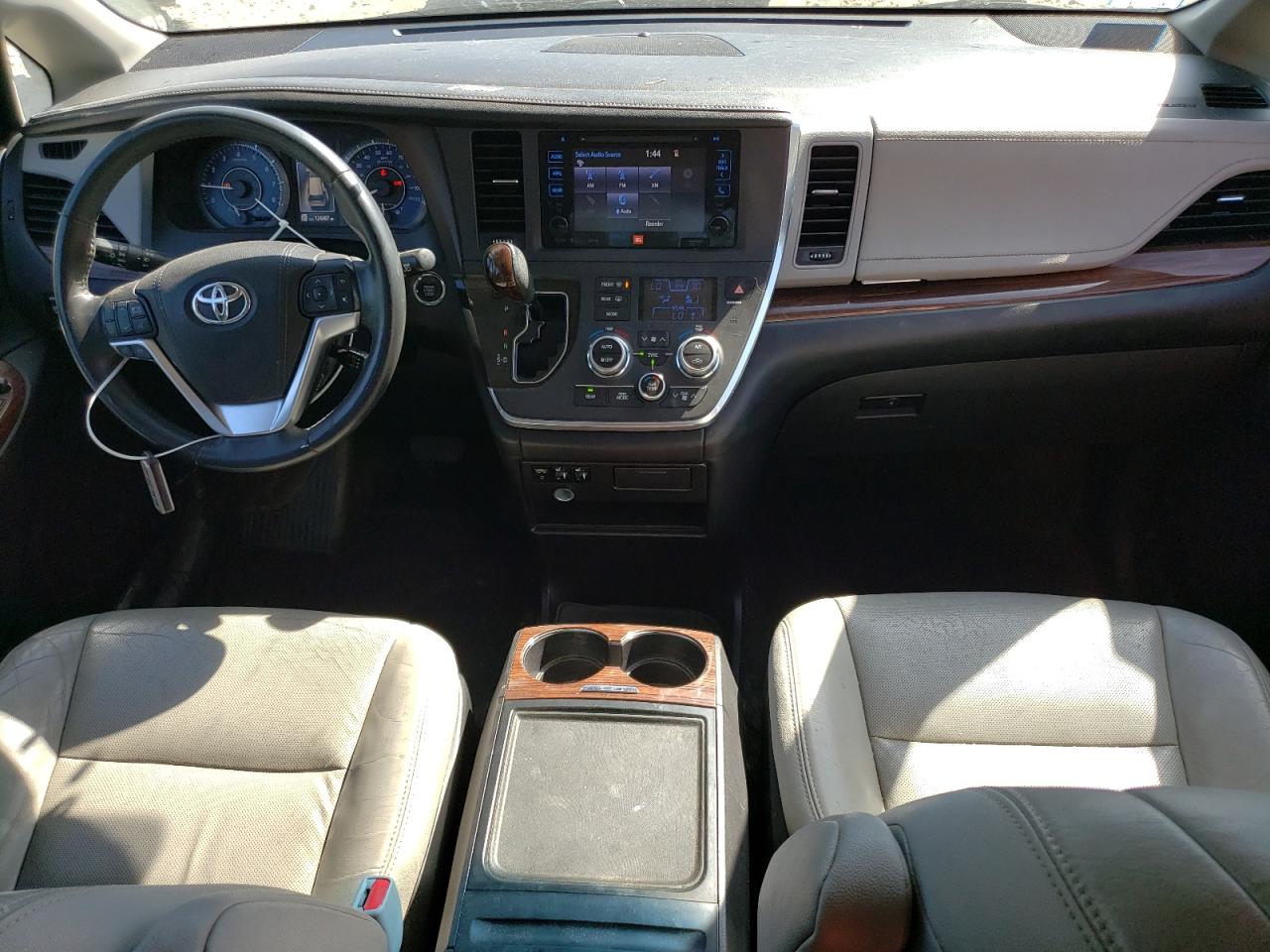2016 Toyota Sienna Xle VIN: 5TDDK3DC6GS134911 Lot: 81000705