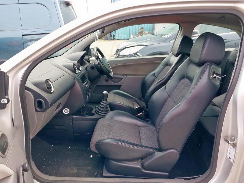 2003 FORD FIESTA FINESSE 