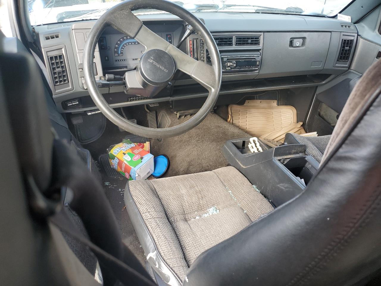 1990 Chevrolet Blazer S10 VIN: 1GNCS18ZXL8120949 Lot: 81850765