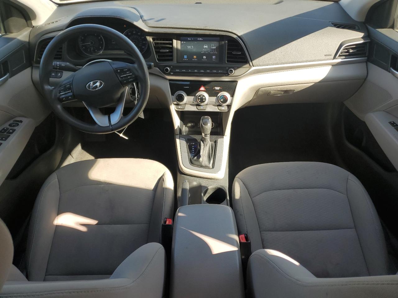 2019 Hyundai Elantra Sel VIN: 5NPD84LF9KH490428 Lot: 70919465