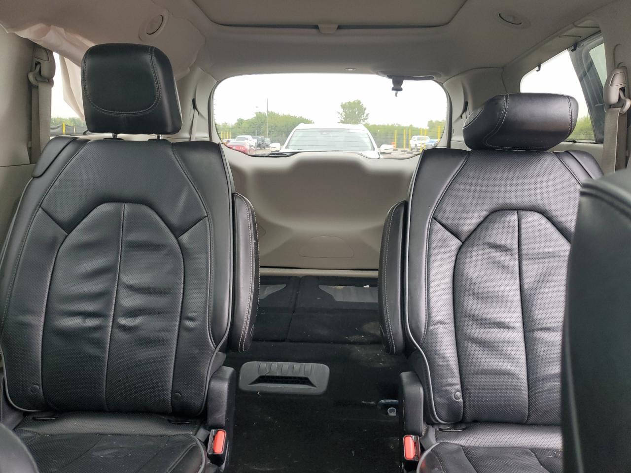 2018 Chrysler Pacifica Limited VIN: 2C4RC1GG9JR258130 Lot: 83788025