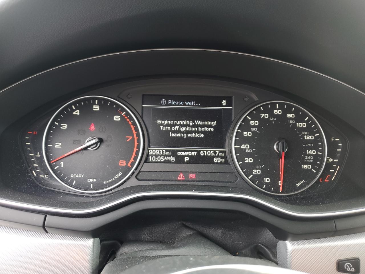 2017 Audi A4 Premium VIN: WAUANAF46HN013823 Lot: 71904385