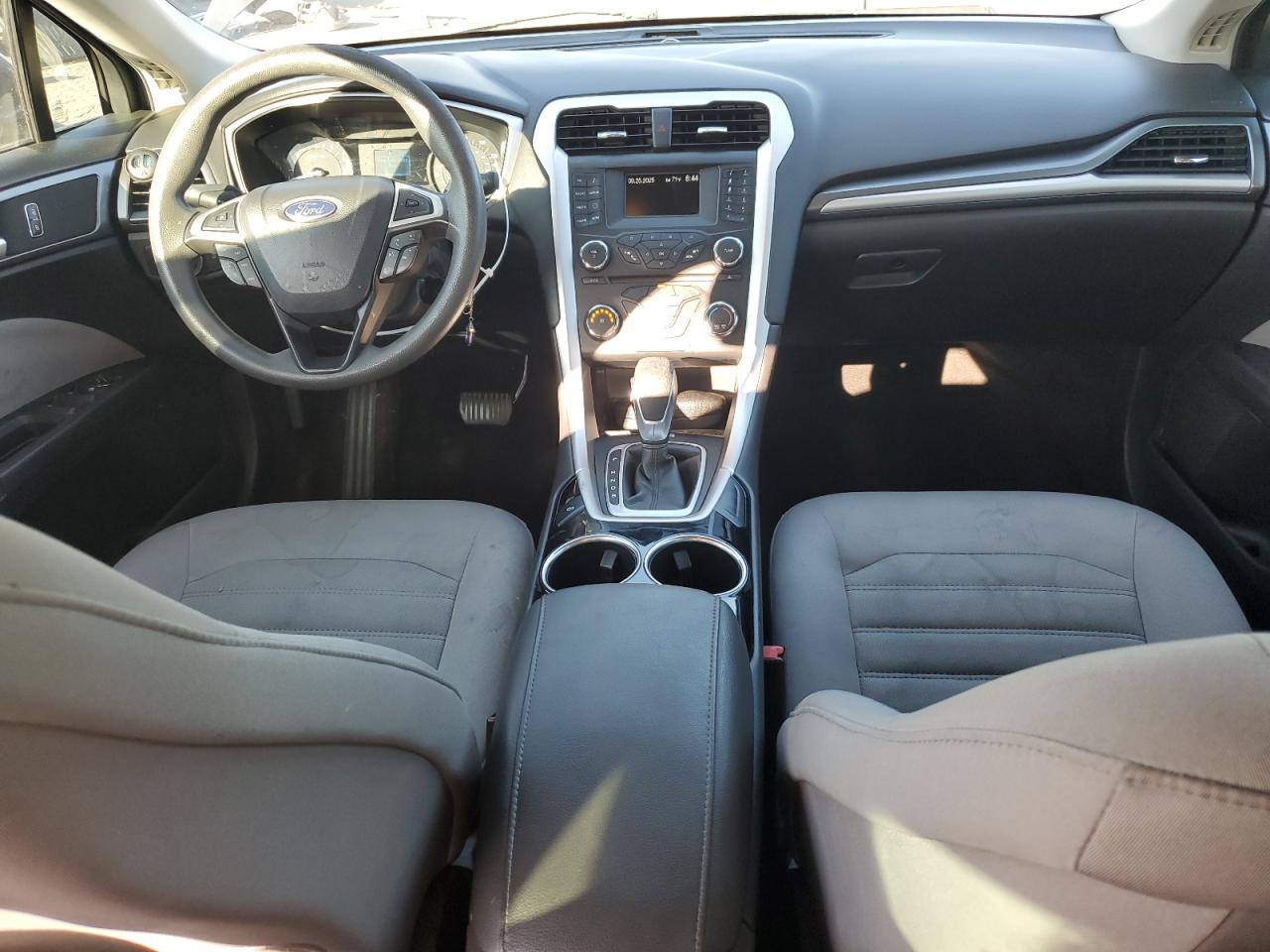 2013 Ford Fusion S VIN: 3FA6P0G71DR205220 Lot: 81844835