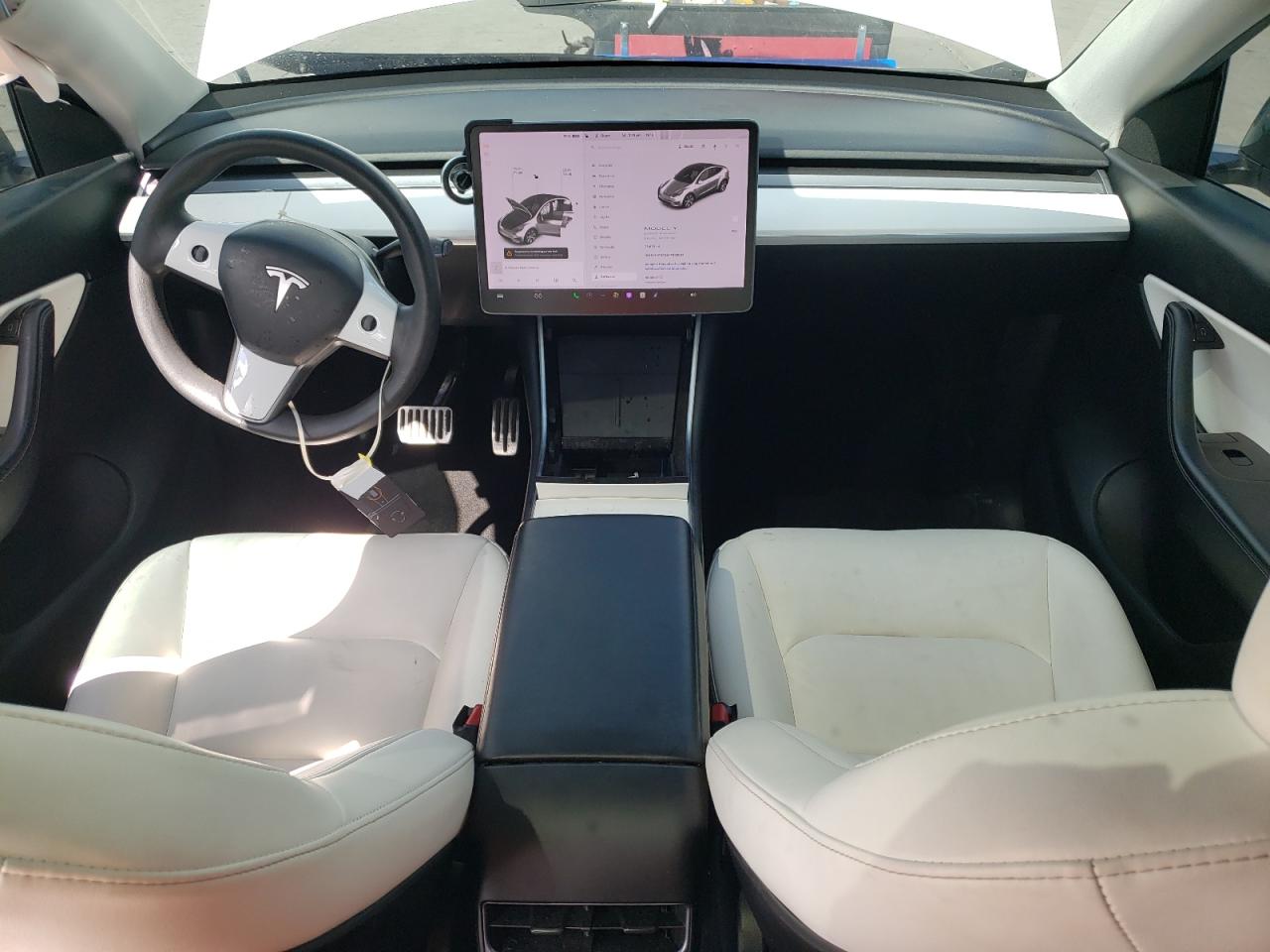 2021 Tesla Model Y VIN: 5YJYGDEE4MF099097 Lot: 72100985