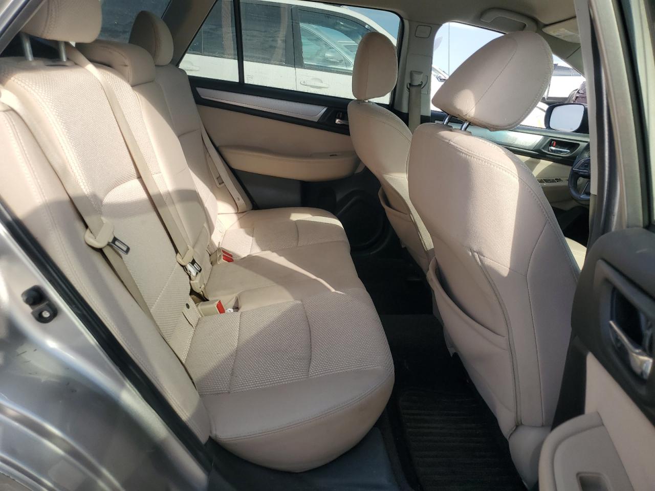 2018 Subaru Outback 2.5I Premium VIN: 4S4BSACCXJ3222961 Lot: 71792925