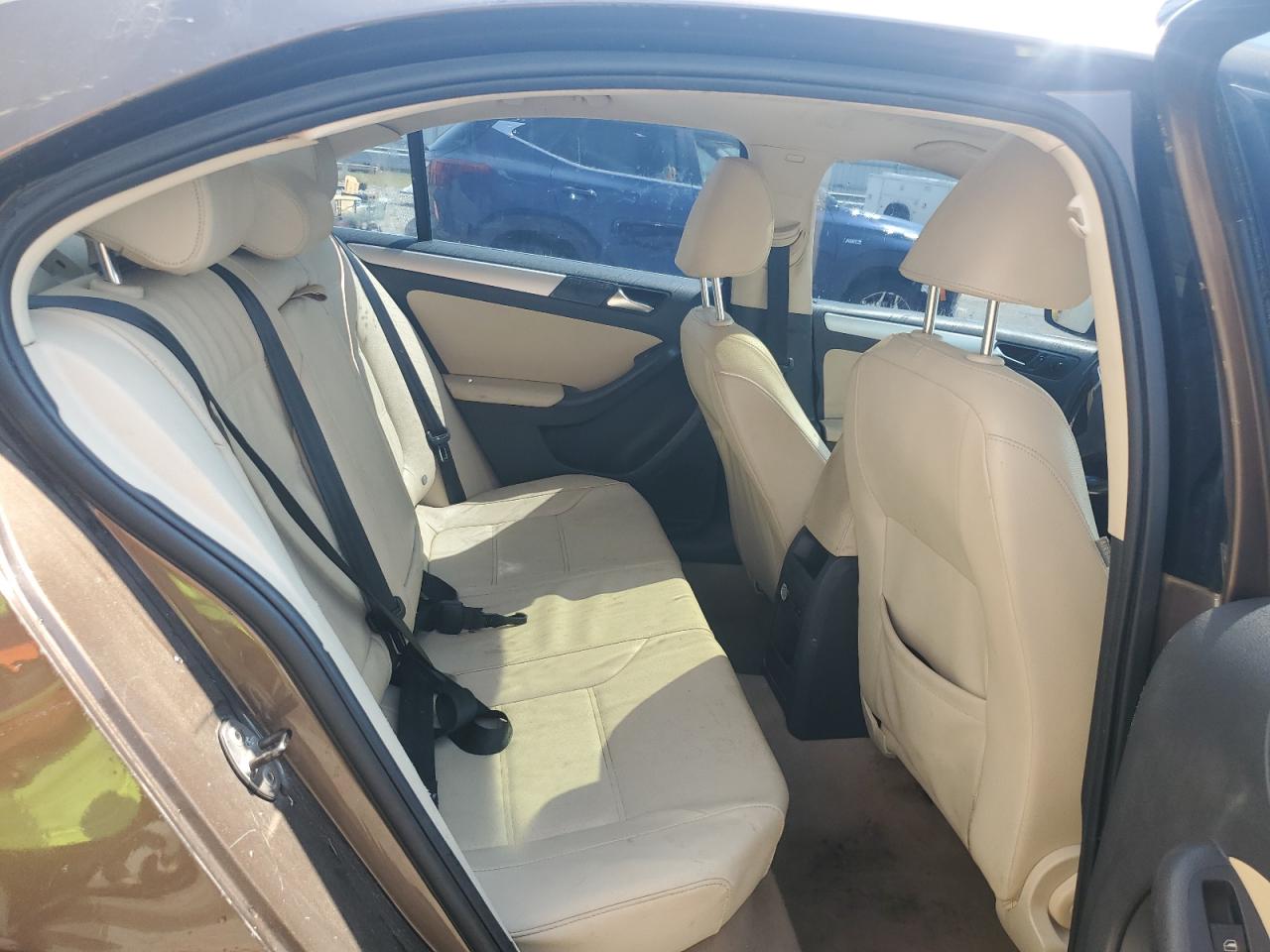 2011 Volkswagen Jetta Sel VIN: 3VWLX7AJ8BM350000 Lot: 81014835