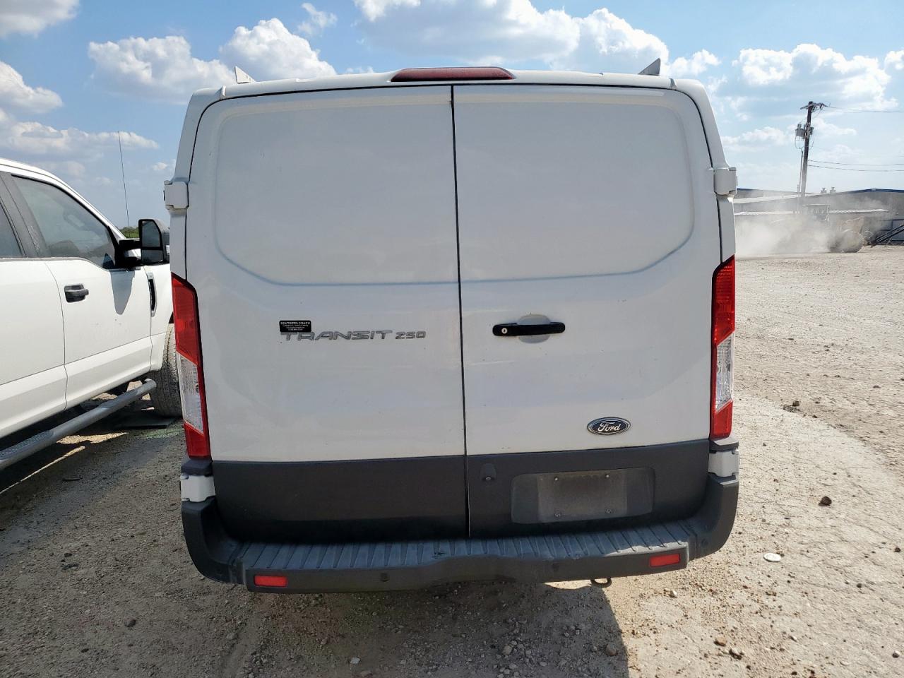 2019 Ford Transit T-250 VIN: 1FTYR1YM7KKA16614 Lot: 80384995