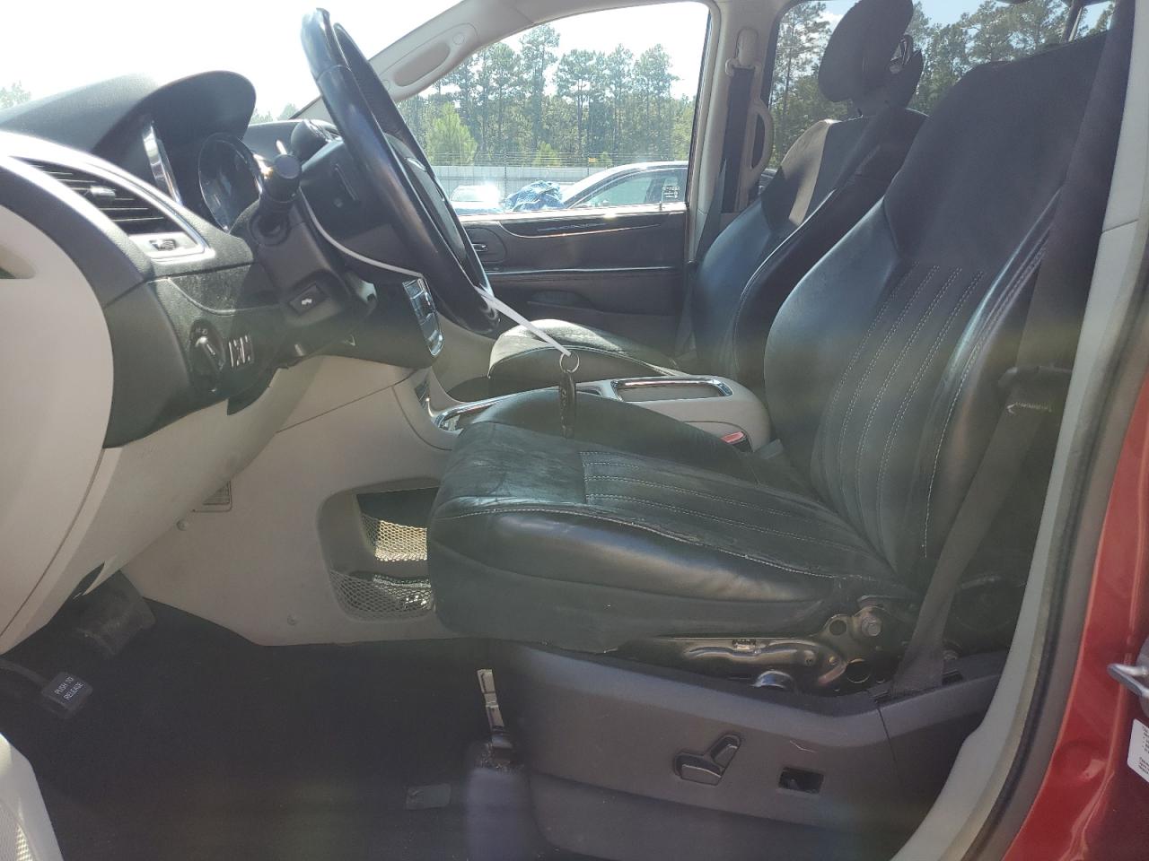 2014 Chrysler Town & Country Touring L VIN: 2C4RC1CG9ER384631 Lot: 83788815