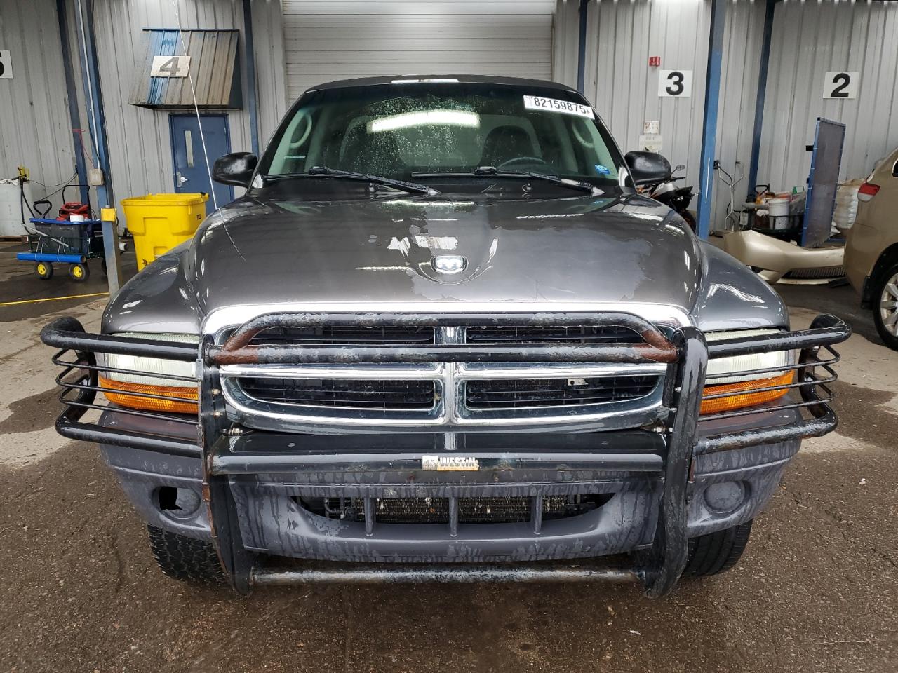 2004 Dodge Dakota Sxt VIN: 1D7HG12K44S556475 Lot: 82159875