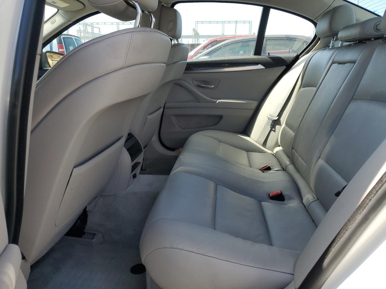 2013 BMW 528 I VIN: WBAXG5C52DDY35172 Lot: 84469075