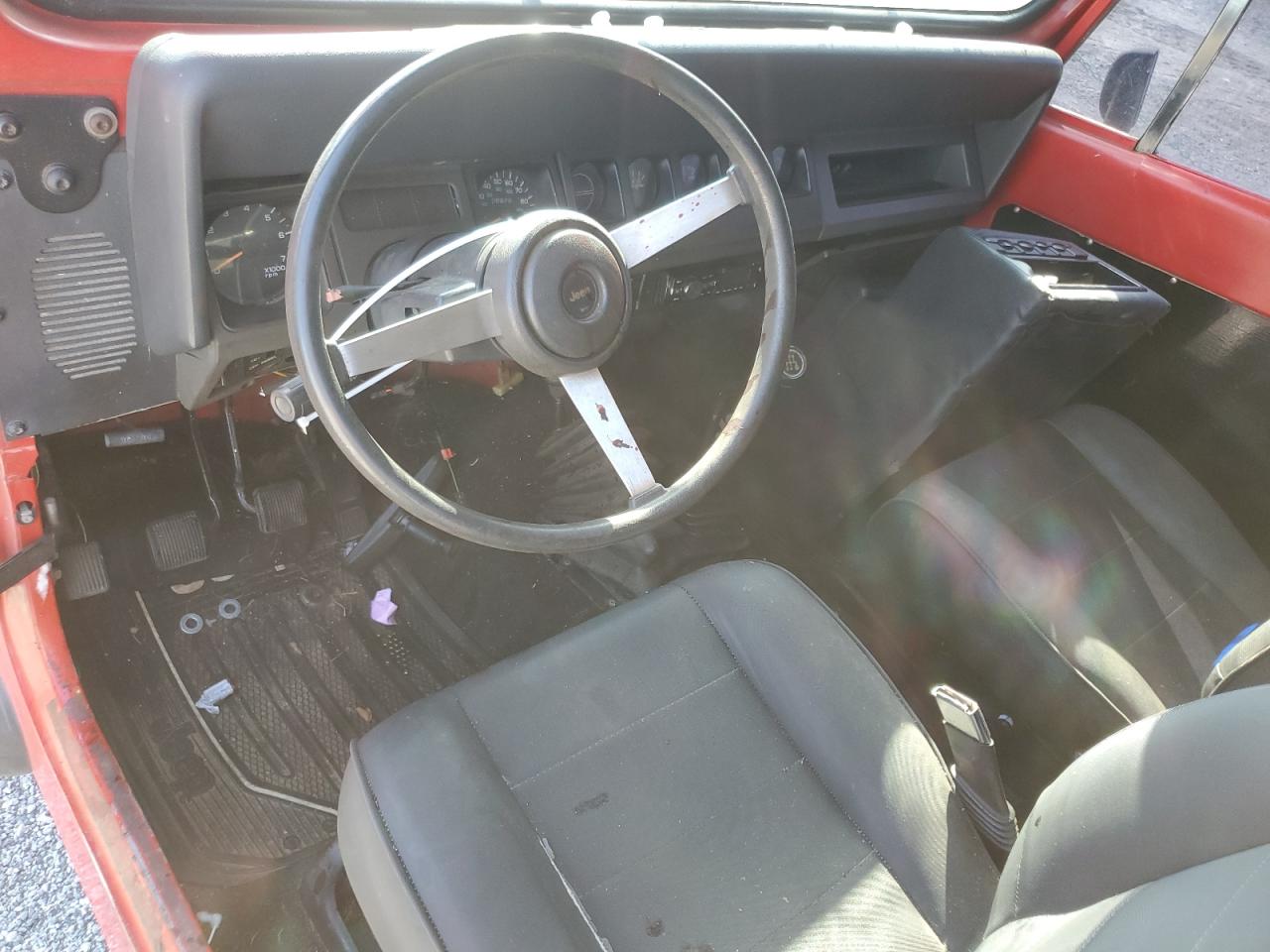 1995 Jeep Wrangler / Yj S VIN: 1J4FY19P5SP239735 Lot: 82158285