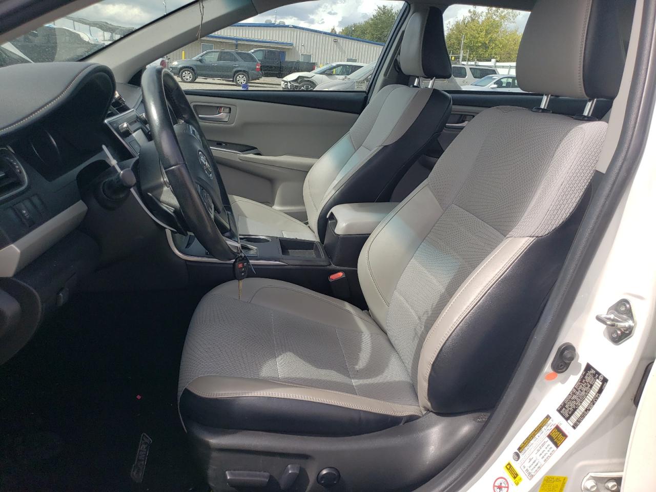 2016 Toyota Camry Le VIN: 4T1BF1FK4GU187666 Lot: 81872555