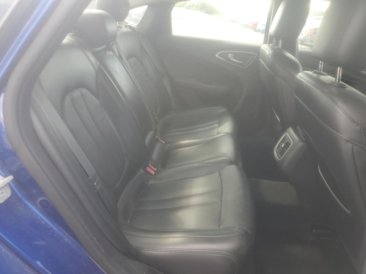 2015 Chrysler 200 C VIN: 1C3CCCCG2FN517248 Lot: 81879705