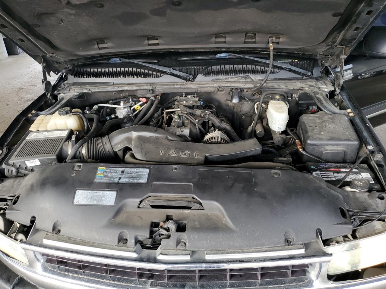 2005 Chevrolet Suburban C1500 VIN: 1GNEC16Z25J129178 Lot: 81907635