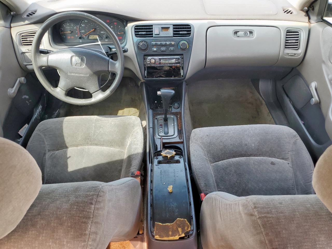 2001 Honda Accord Value VIN: 1HGCF86621A107246 Lot: 71829435