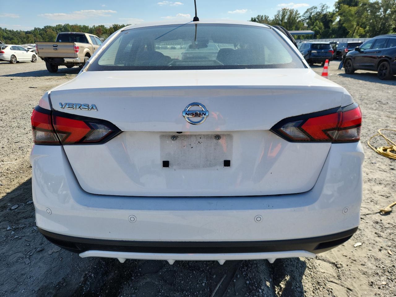 2020 Nissan Versa S VIN: 3N1CN8DV8LL803927 Lot: 80058345