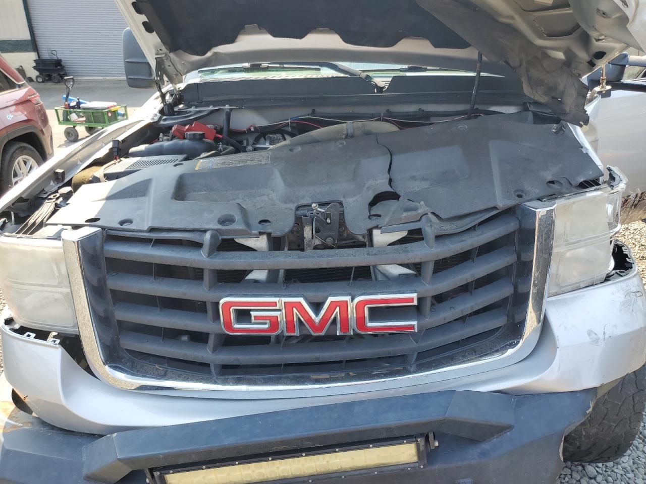 2010 GMC Sierra K2500 Sle VIN: 1GT4K0BG2AF154746 Lot: 71561005