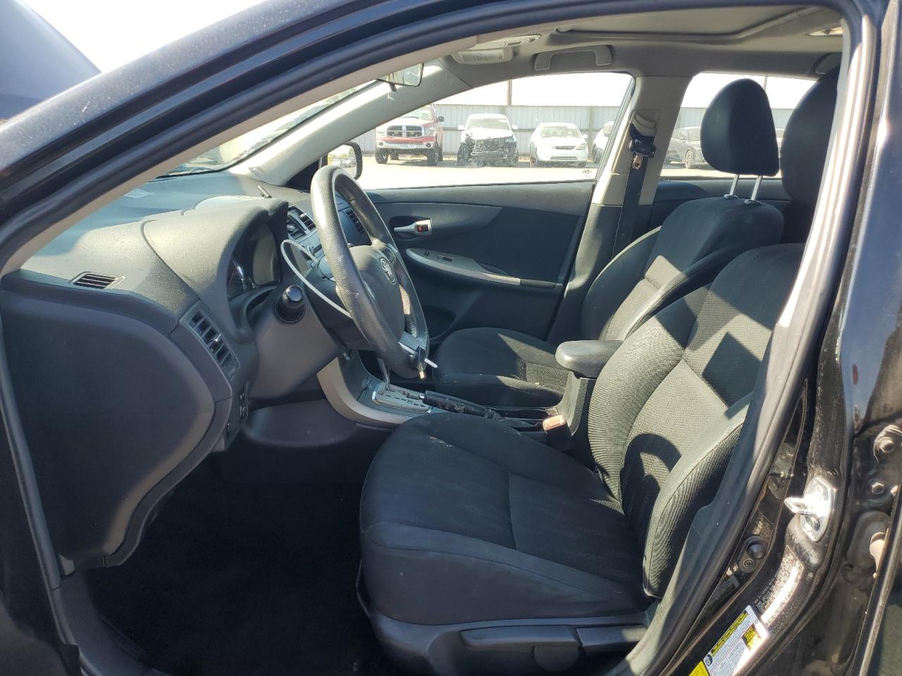 2011 Toyota Corolla Base VIN: 2T1BU4EE2BC657173 Lot: 82165485