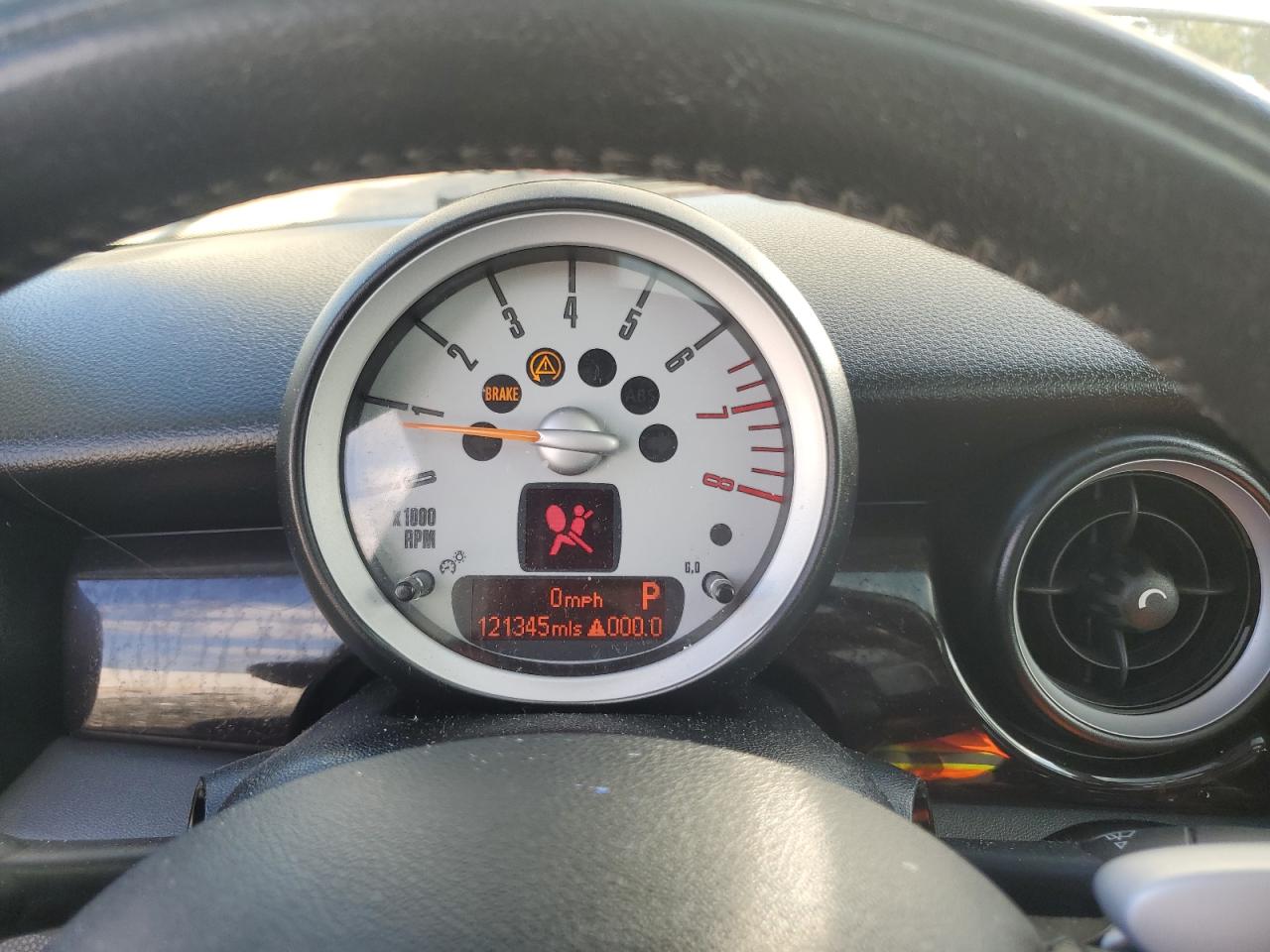 2010 Mini Cooper S VIN: WMWMF7C56ATZ71095 Lot: 81569115