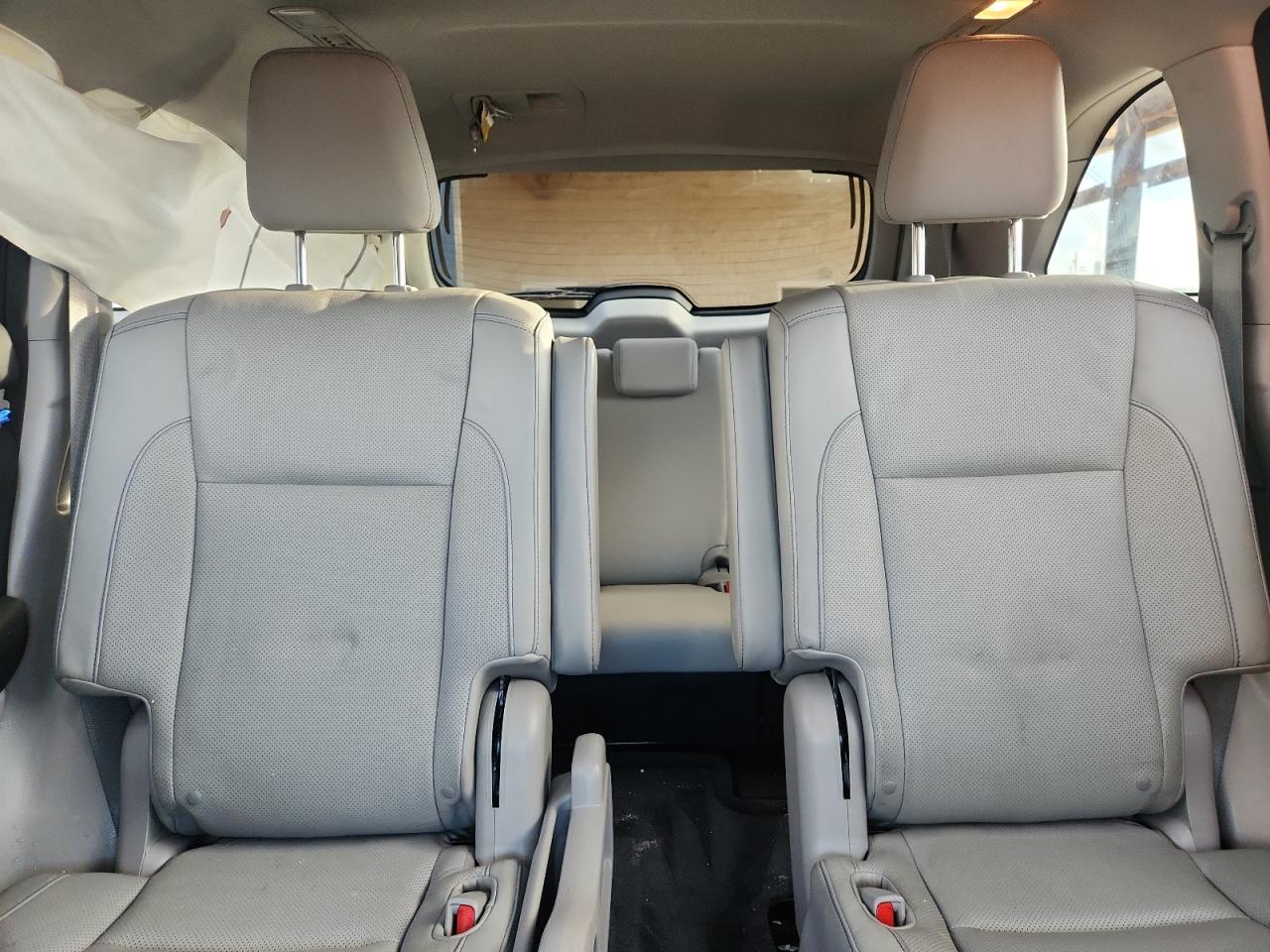 2015 Toyota Highlander Limited VIN: 5TDDKRFH3FS145729 Lot: 82145355