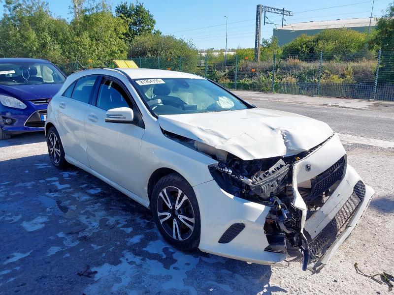 2017 MERCEDES-BENZ A 160 SE 