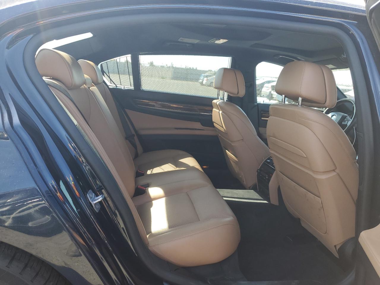 2014 BMW 750 Lxi VIN: WBAYF8C55ED142459 Lot: 71547905