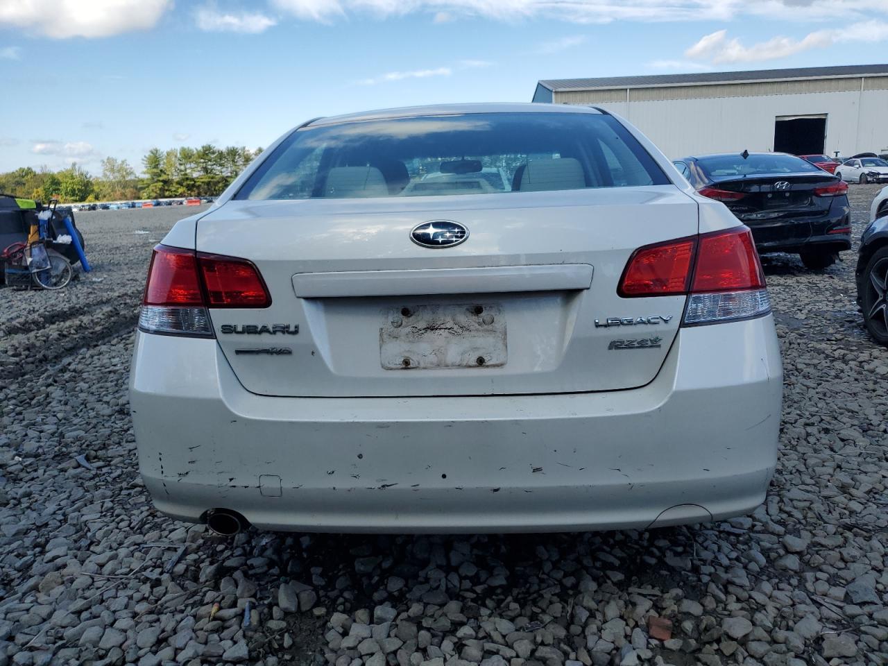 2011 Subaru Legacy 2.5I Premium VIN: 4S3BMBC63B3233154 Lot: 84275395