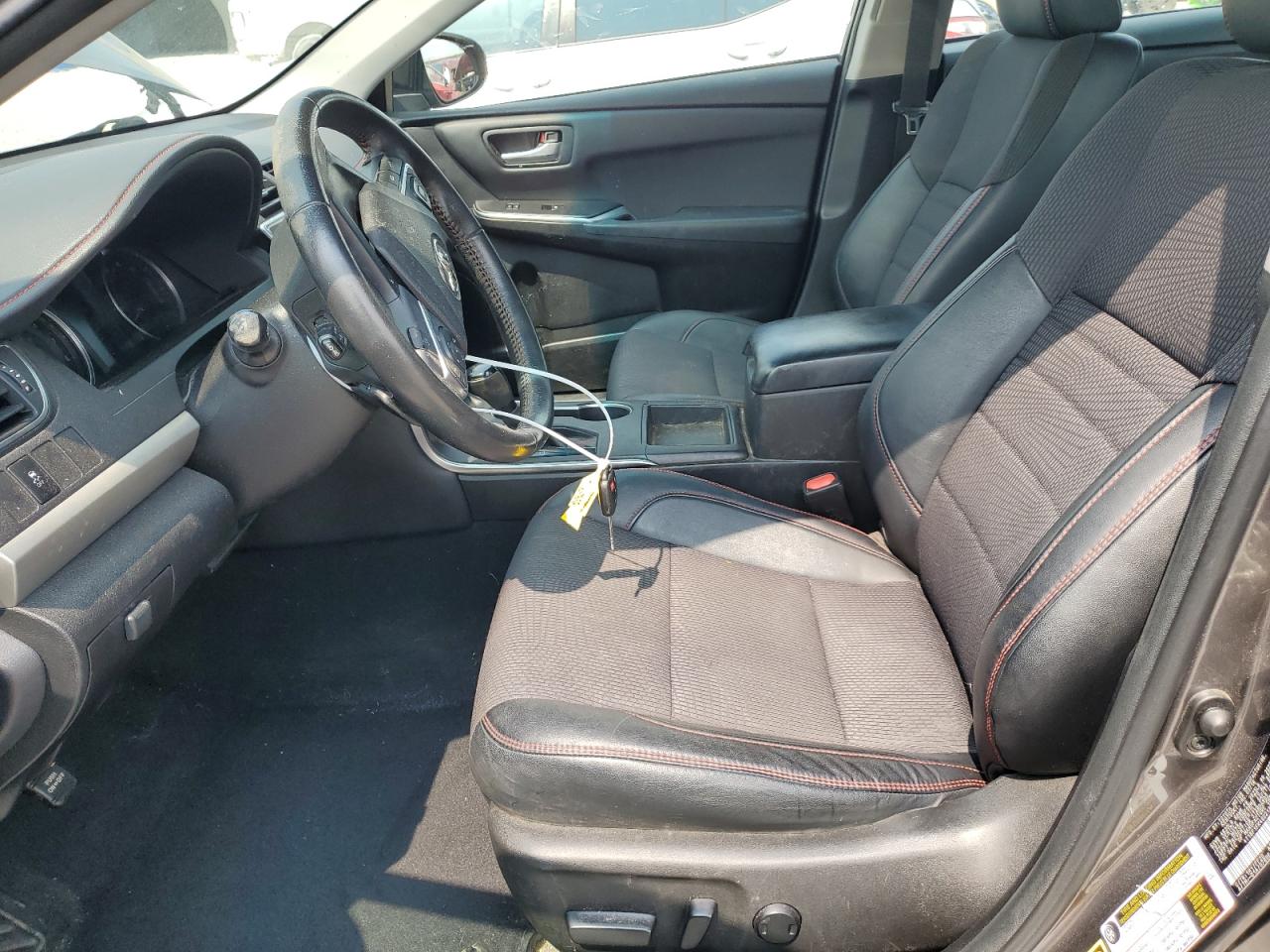 2016 Toyota Camry Le VIN: 4T1BF1FK4GU213036 Lot: 71663655