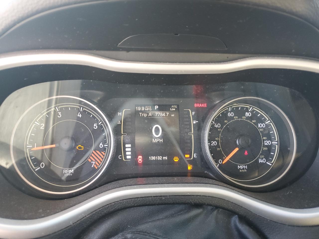 2015 Jeep Cherokee Latitude VIN: 1C4PJLCB0FW730832 Lot: 80843135