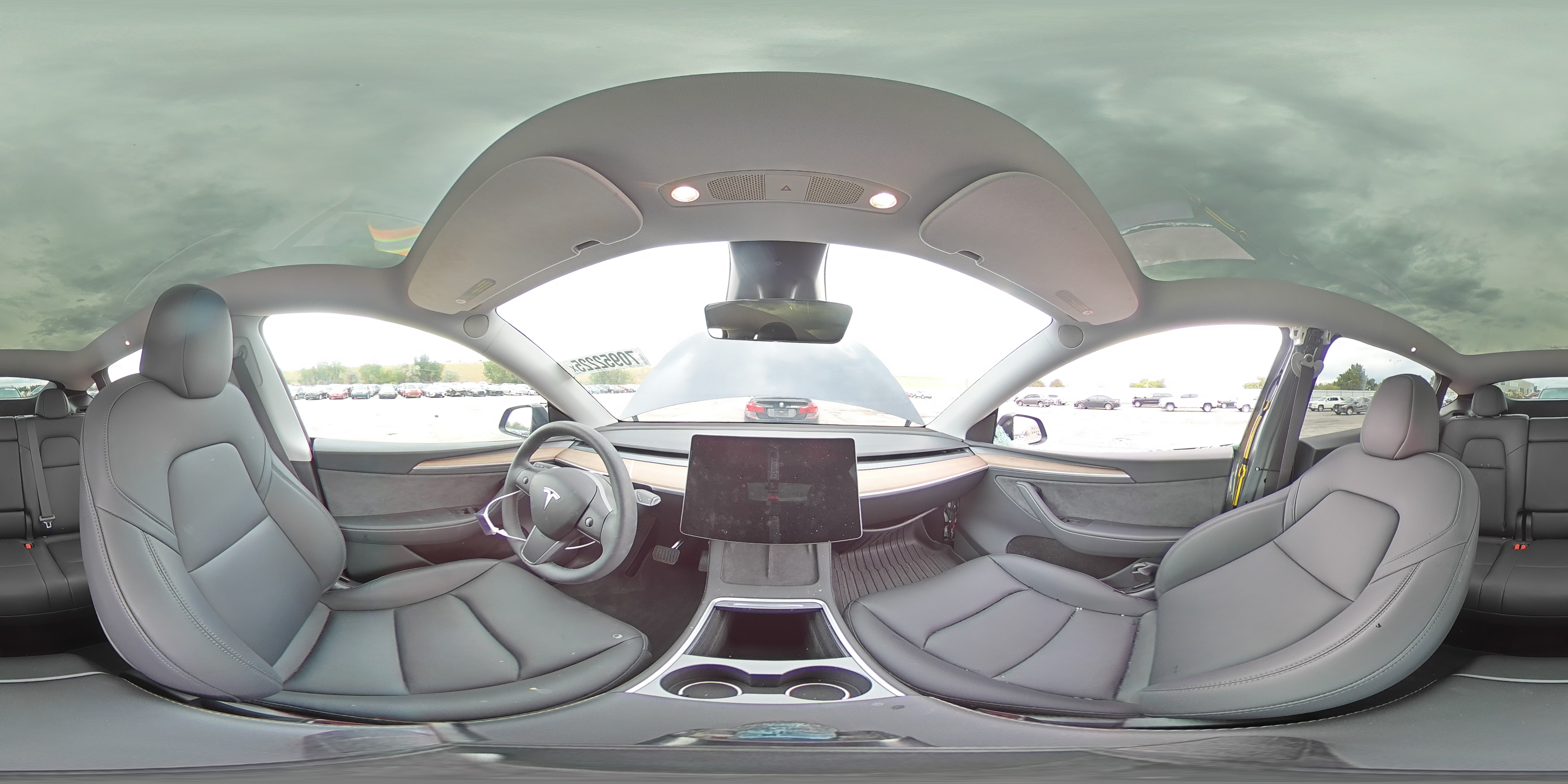 2024 Tesla Model Y VIN: 7SAYGDED2RA334224 Lot: 70952225