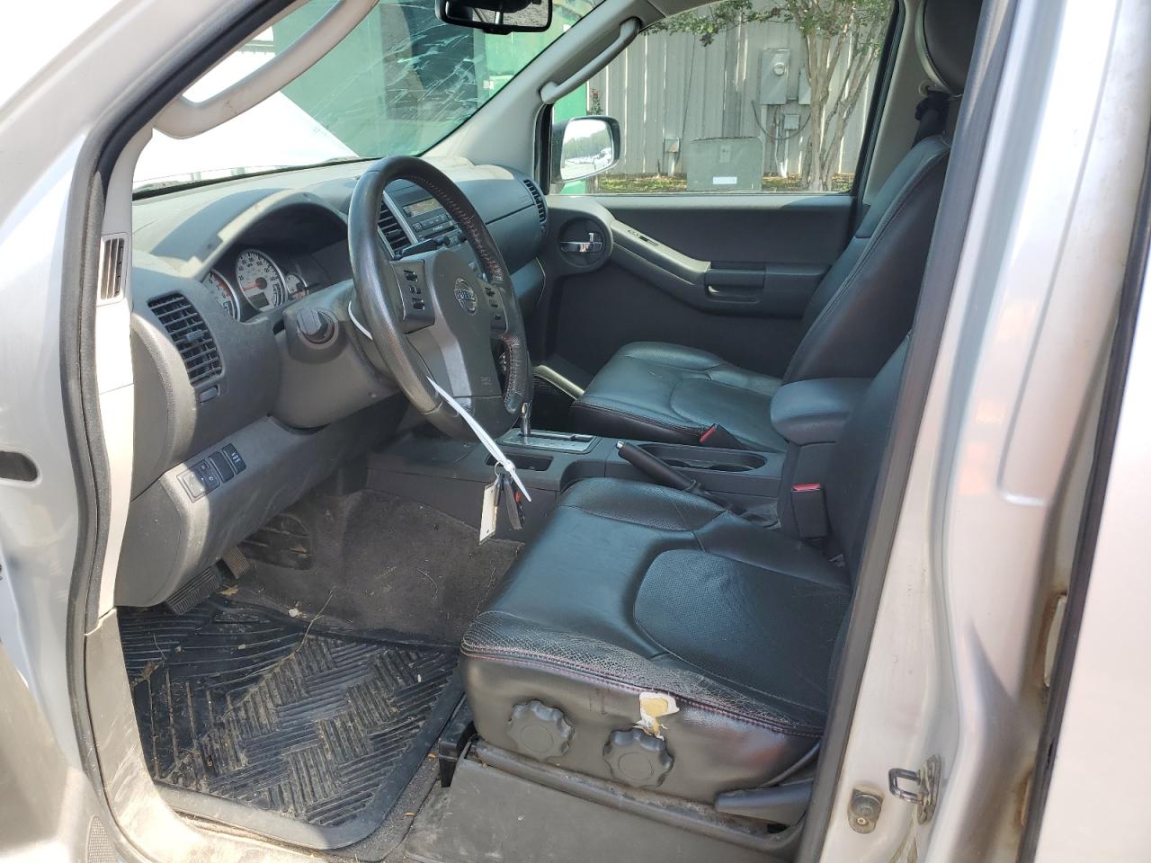 2011 Nissan Xterra Off Road VIN: 5N1AN0NW5BC501143 Lot: 81334735