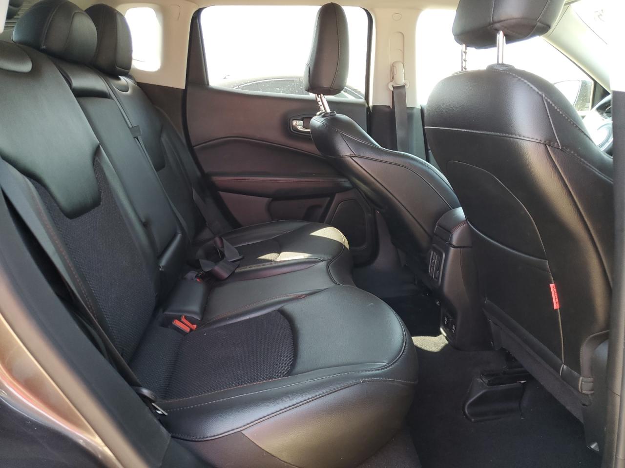 2020 Jeep Compass Trailhawk VIN: 3C4NJDDBXLT163395 Lot: 81366435