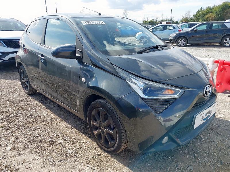2019 TOYOTA AYGO X-TREND
