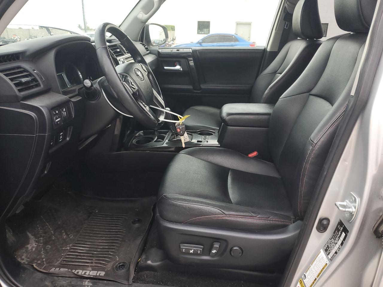 2015 Toyota 4Runner Sr5/Sr5 Premium VIN: JTEBU5JRXF5243412 Lot: 80705835