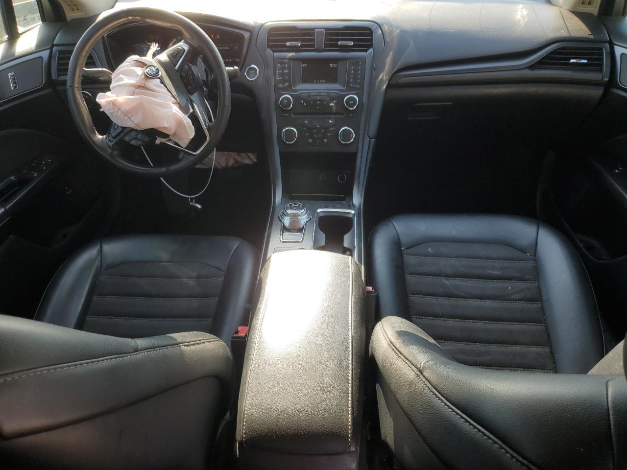 2018 Ford Fusion Se Hybrid VIN: 3FA6P0LU5JR146275 Lot: 83759025