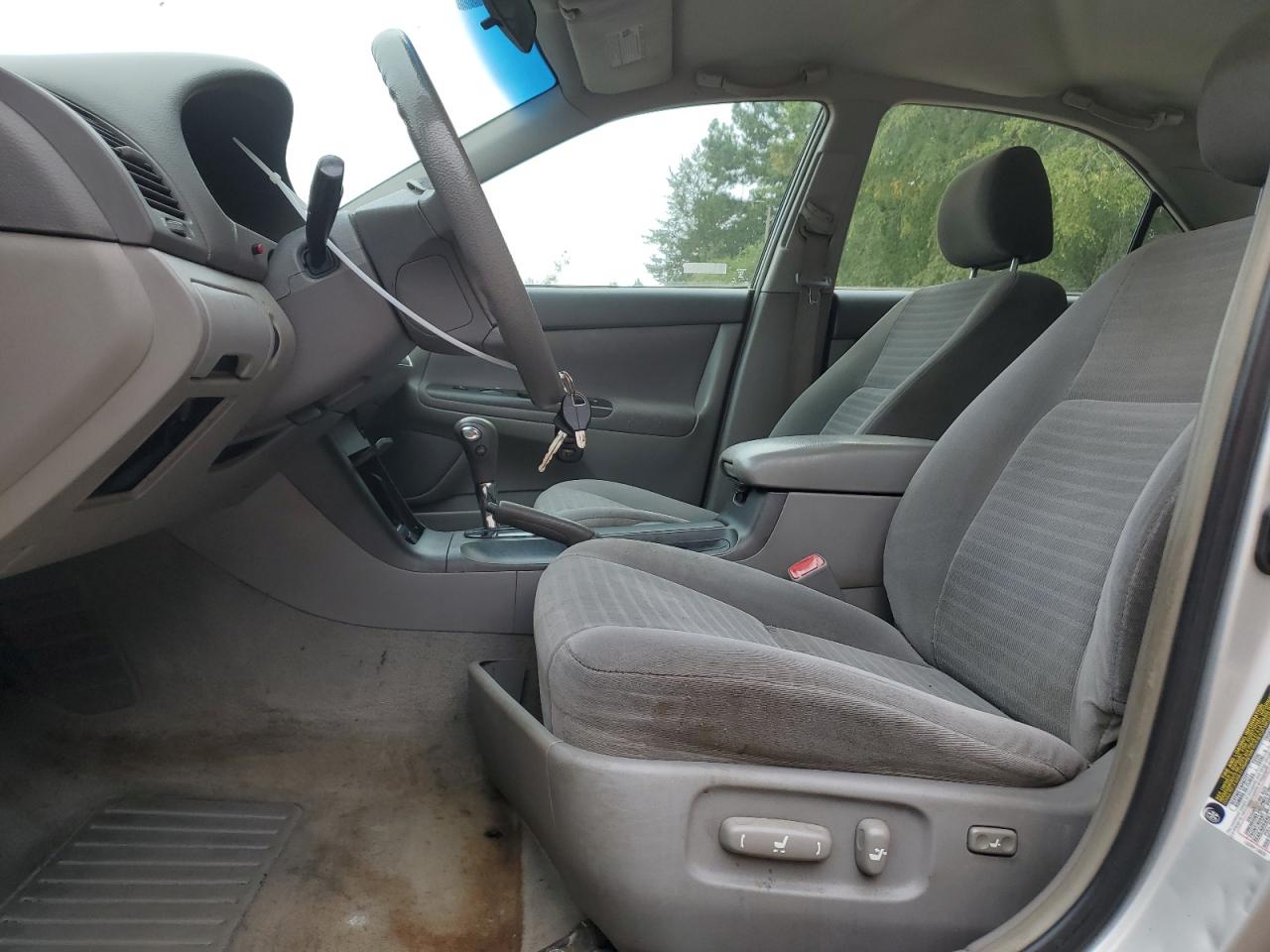 2005 Toyota Camry Le VIN: 4T1BE32K05U982537 Lot: 81263055