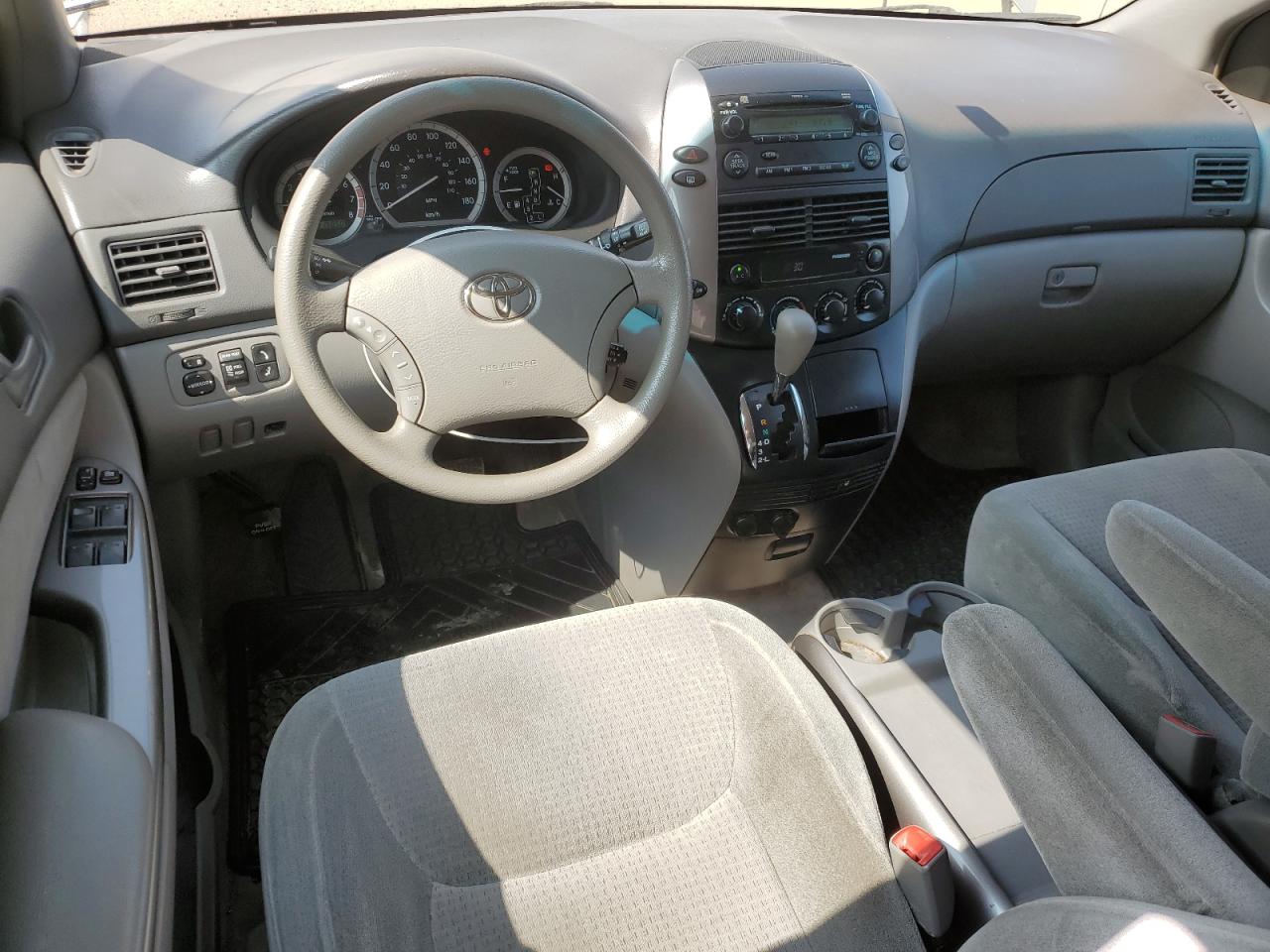 2009 Toyota Sienna Ce VIN: 5TDZK29C39S229938 Lot: 70987315